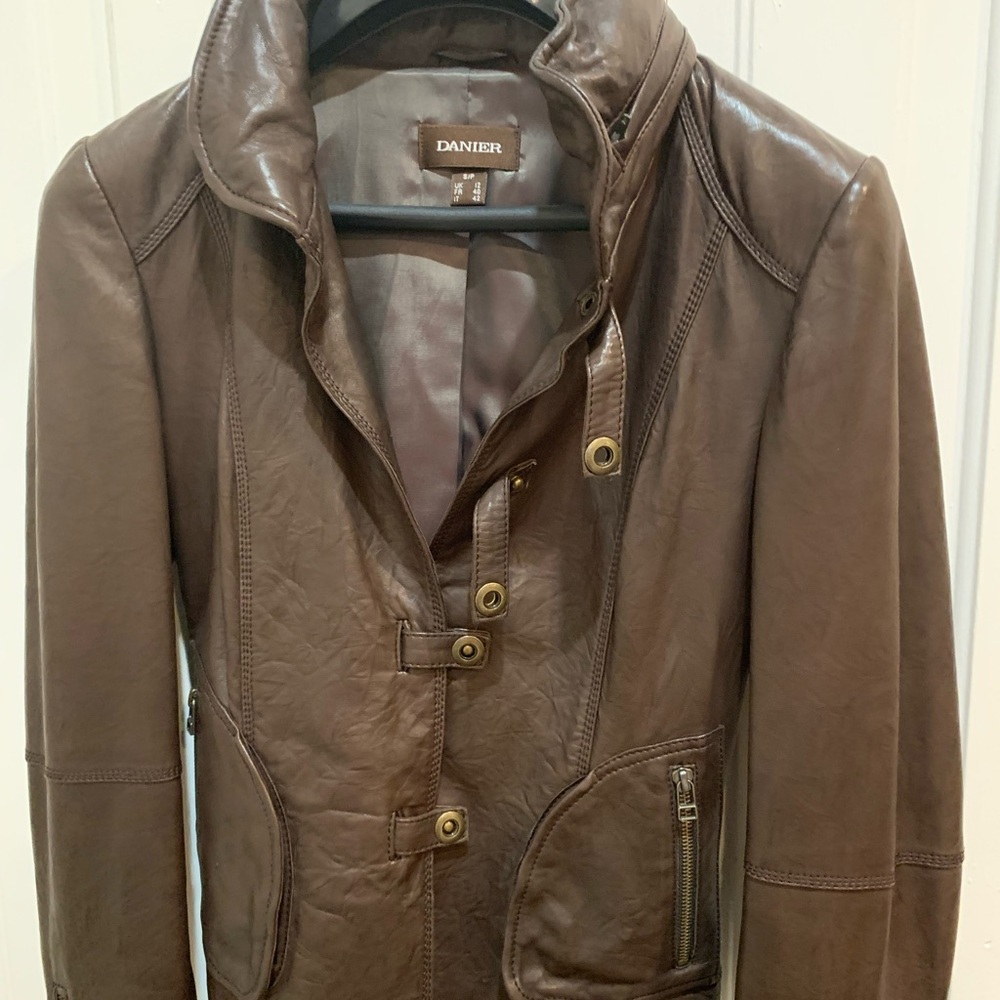 Short leather jacket. Immaculate condition. Rarely worn. Soft buttery leather